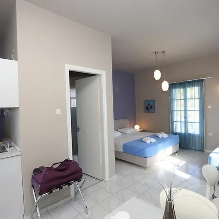 Blue Sky Γαλησσάς