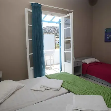 Blue Sky Πανσιόν 3*