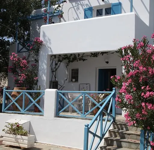 Blue Sky Guest house 3*